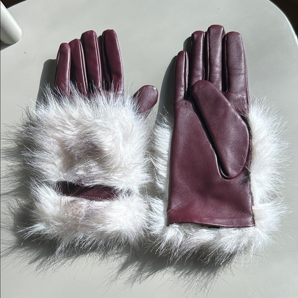 Chic Maroon Leather Gloves with Plush Fur Trim